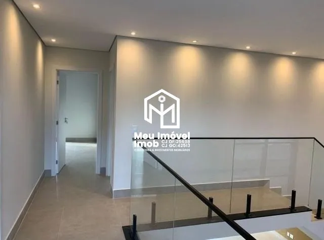 Imagem SHA Quadra 4 Arniqueiras Casa 3 Suítes 2 Vagas Útil 270 m² Terreno 235 m²