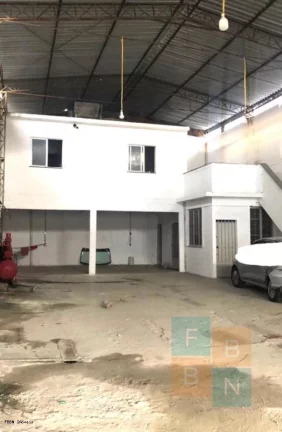 Imagem Galpão para Locação em Rio de Janeiro / RJ no bairro Freguesia (Jacarepaguá)