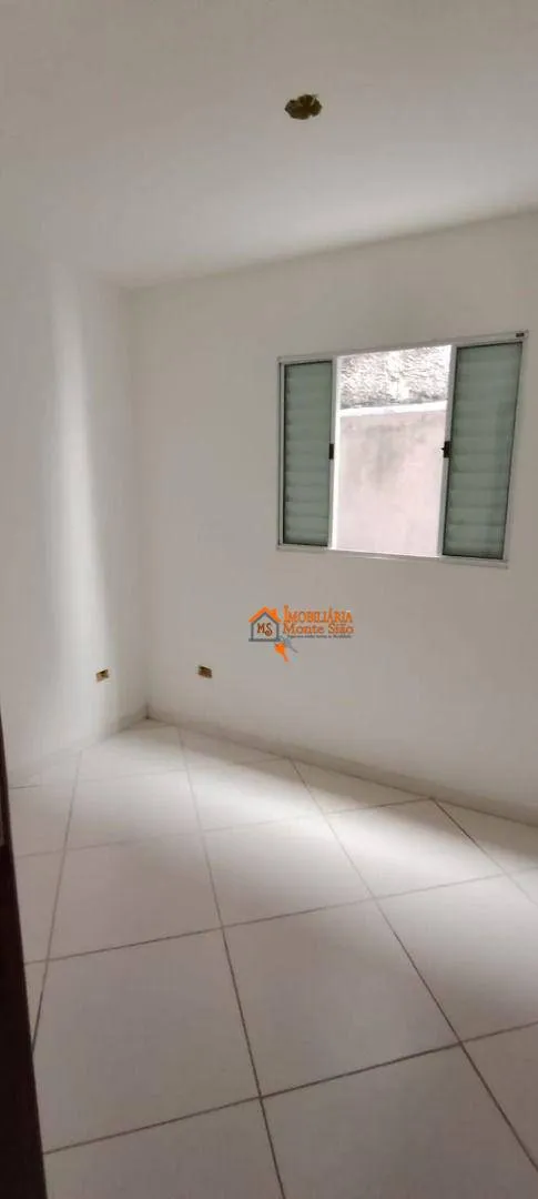 Imagem Casa com 2 dormitórios à venda, 60 m² por R$ 350.000,00 - Jardim do Triunfo - Guarulhos/SP