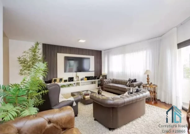 Imagem Apartamento Lindo, 04 quartos c/suítes, 04 vagas, 620m² const. no Bigorrilho em Curitiba - PR