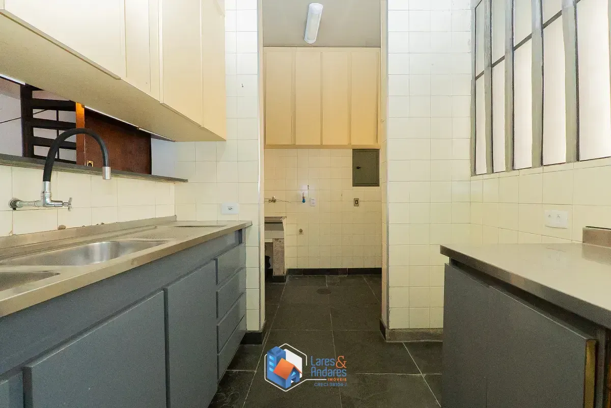 Imagem Casa para venda e locação em Cambuci com 4 quartos, sendo 1 suíte, 115m²