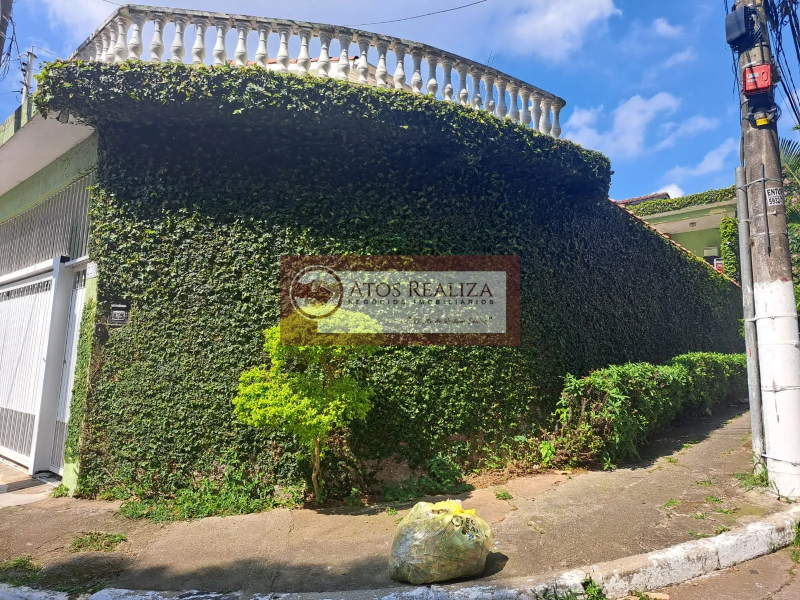 Imagem Sobrado 3 Quartos à Venda em Jardim das Camelias, São Paulo - R$ 620K