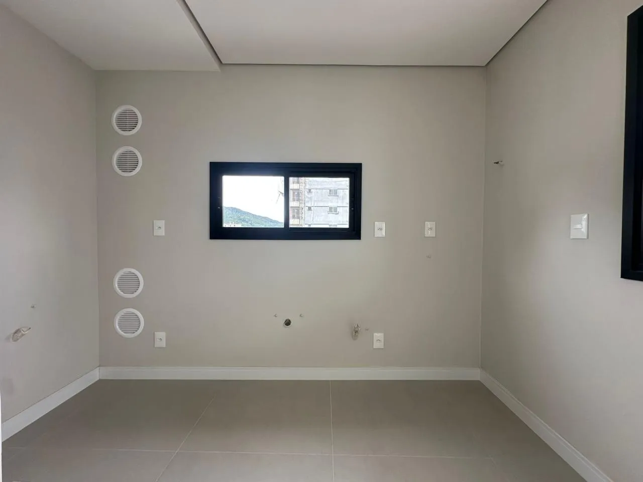 Imagem Apartamento com vista para o mar à venda com 78m2 por R$ 1.579.400,00