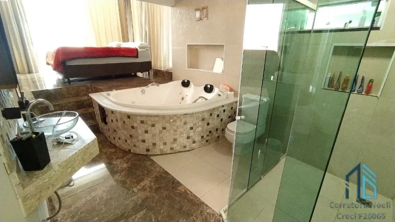 Imagem (PERMUTA) Casa a venda, 07 quartos sendo 03 suítes, com piscina, no Atuba em Colombo PR
