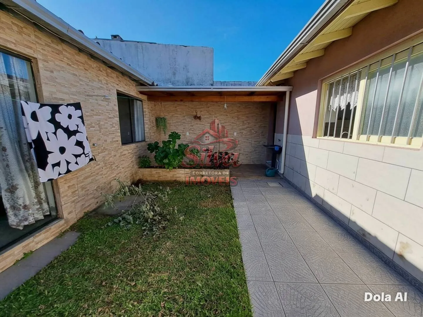Imagem C304 | Casa com 2 Suítes e Anexo a 450 Metros do Mar