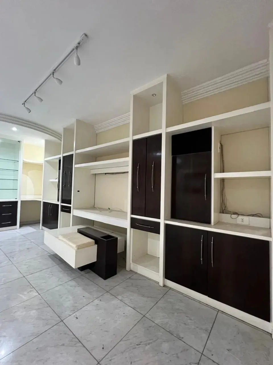 Imagem Venda de Apartamento de Luxo: 4 quartos, 3 suítes, 4 banheiros, 3 vagas na melhor localização de São Caetano do Sul-SP!