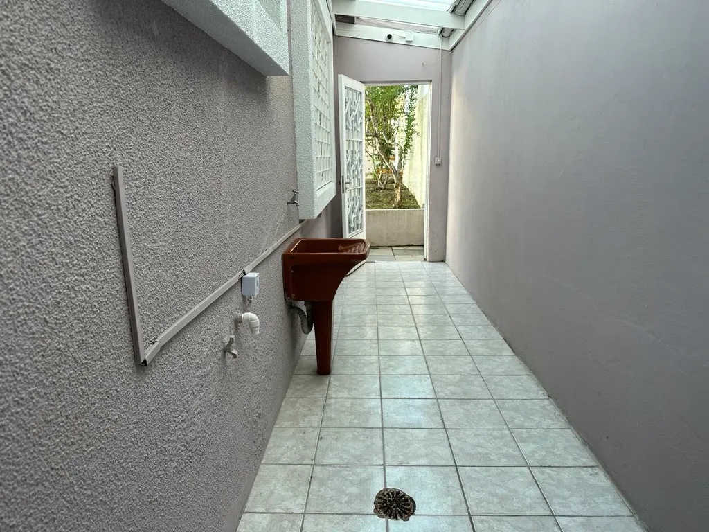 Imagem Casa de Condomínio em Petrópolis