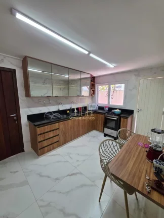 Imagem Casa de luxo em Alphaville I com 4 suítes, espaço gourmet, piscina e muito mais!