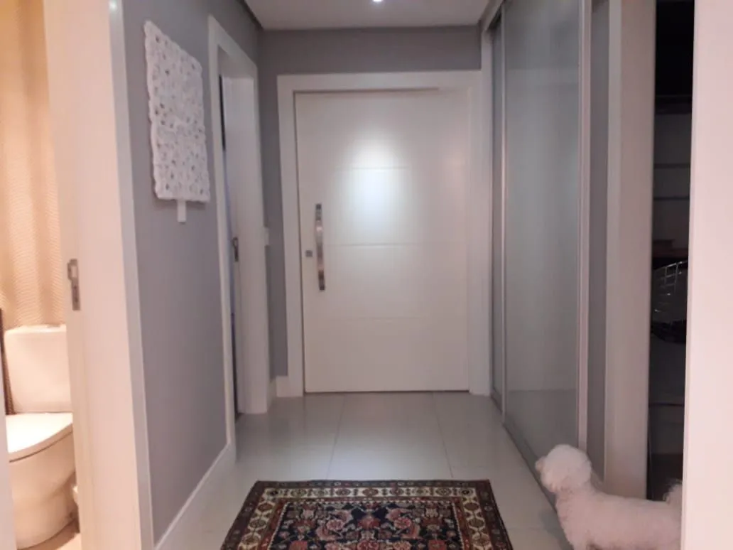 Imagem Apartamento na Bela vista com 3 suites, 4 garagens, 1 apartamento por andar.