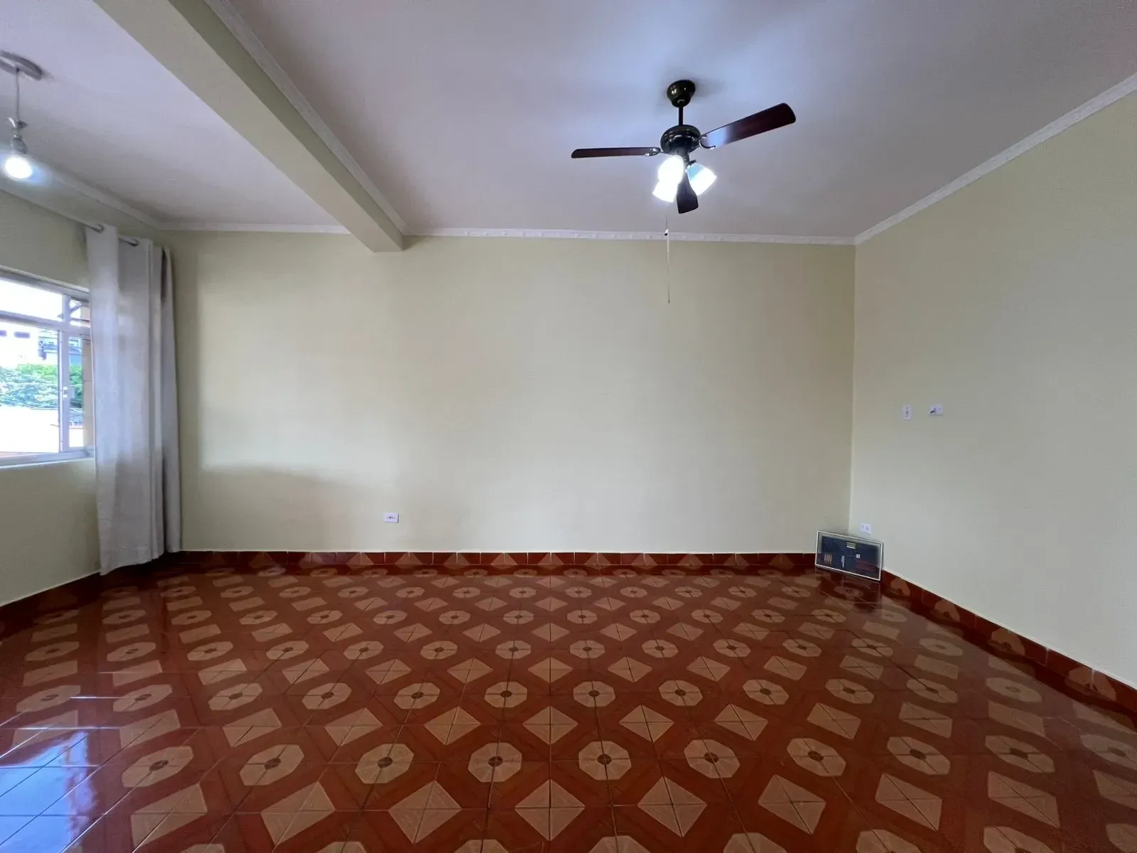 Imagem Casa com 4 Quartos à Venda, 250 m² em Parque São Vicente - Mauá