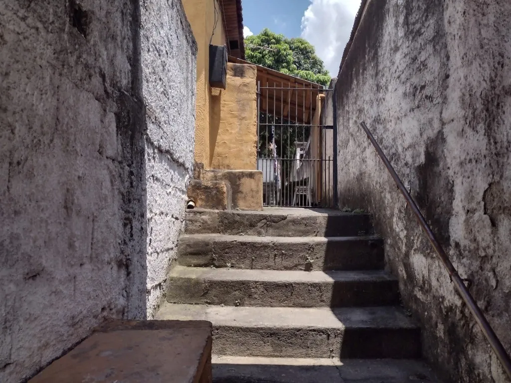Imagem Imperdível Casa à Venda em Santo André-SP, Parque Oratório: 6 Quartos, 3 Banheiros, 2 Vagas, 430m² de Área