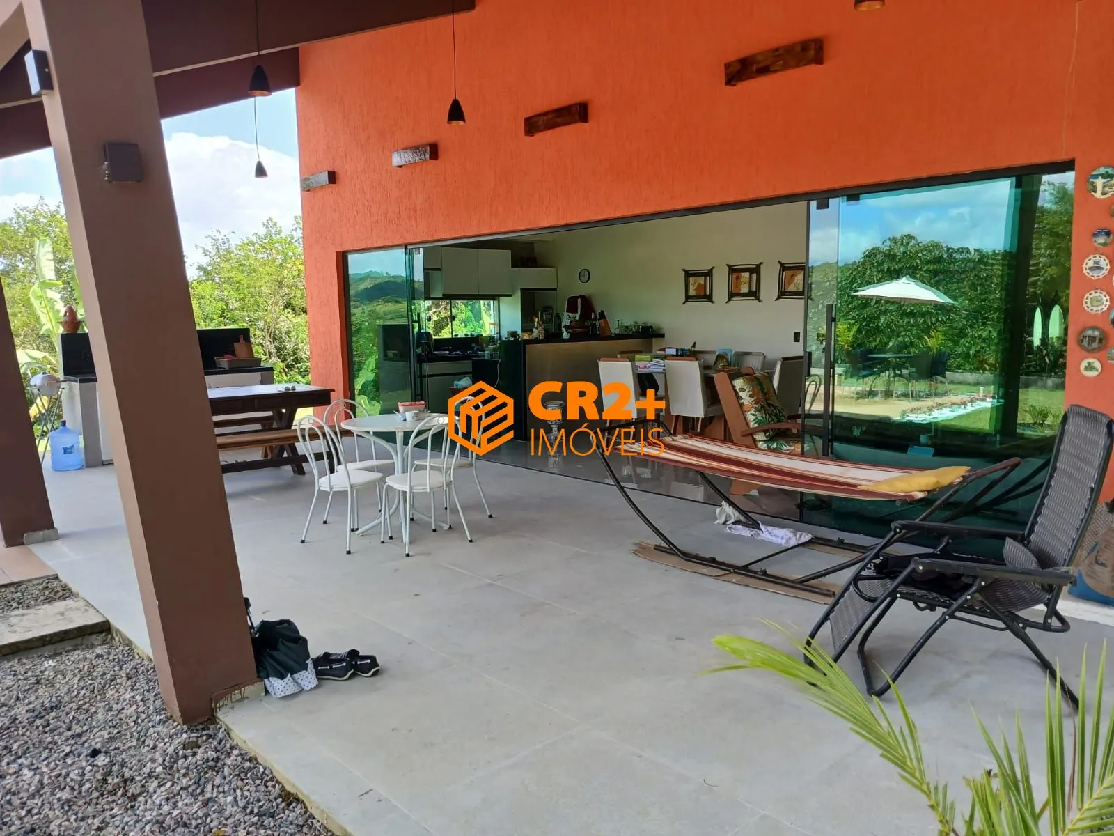 Imagem Casa com Piscina, 3 Suítes e 1.200m² - Condomínio Alameda dos Ipês | Bonança