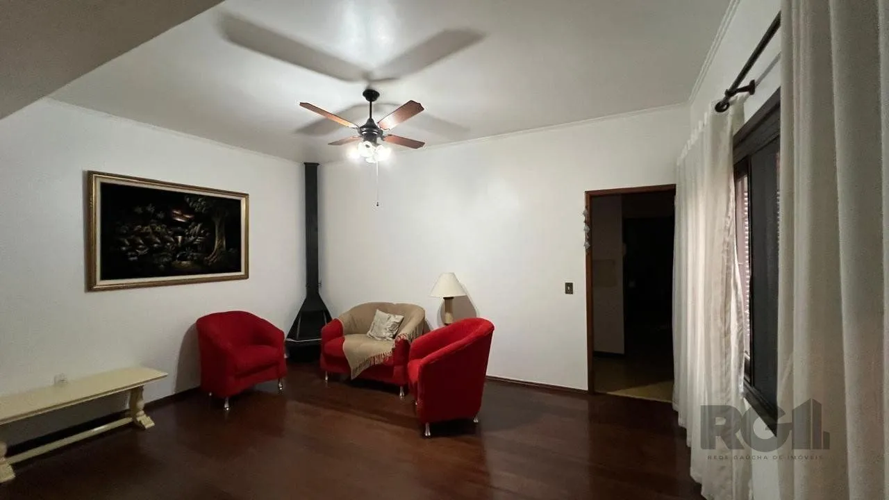 Imagem Apartamentos com 5 quartos, 2 suítes, 4 vagas de garagem, no bairro Santana, Porto Alegre/RS
