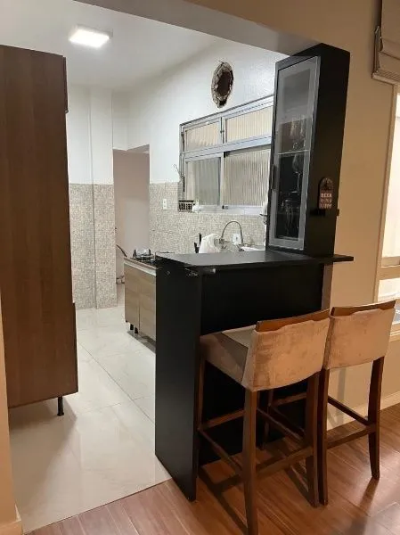 Imagem Vende-se apartamento com 3 quartos, 115 m² e 1 vaga - Bom Fim