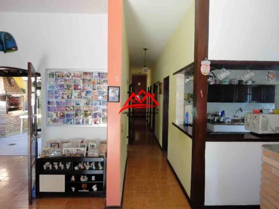 Imagem OPORTUNIDADE ÚNICA! no melhor local do Itagua. Casa venda Ubatuba, projetada para Hostels, Pousada e locação de apartamentos.