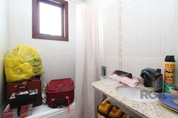 Imagem Casa para Venda - 180m², 3 dormitórios, sendo 3 suites, 3 vagas - Hípica