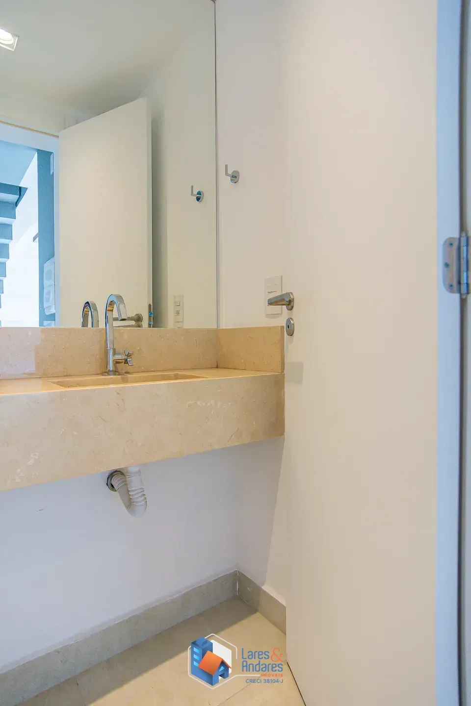 Imagem Duplex para venda em Vila Cruzeiro com 2 quartos, sendo 2 suítes, 102m²