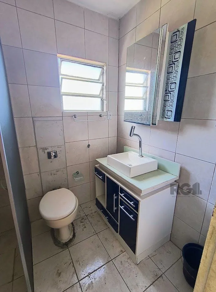 Imagem Casa no Bairro Partenon em Porto Alegre.