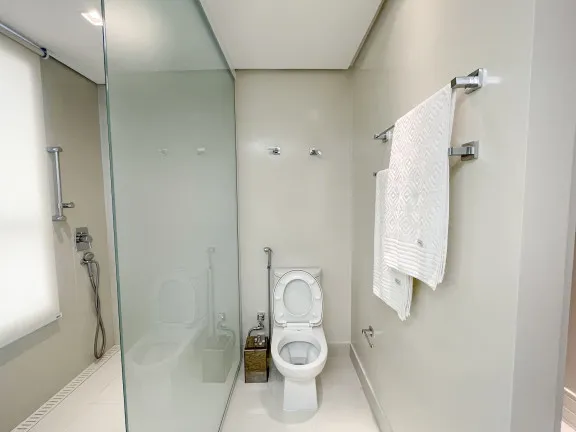 Imagem Cobertura com 3 Quartos à Venda, 273 m² em Centro - Balneário Camboriú