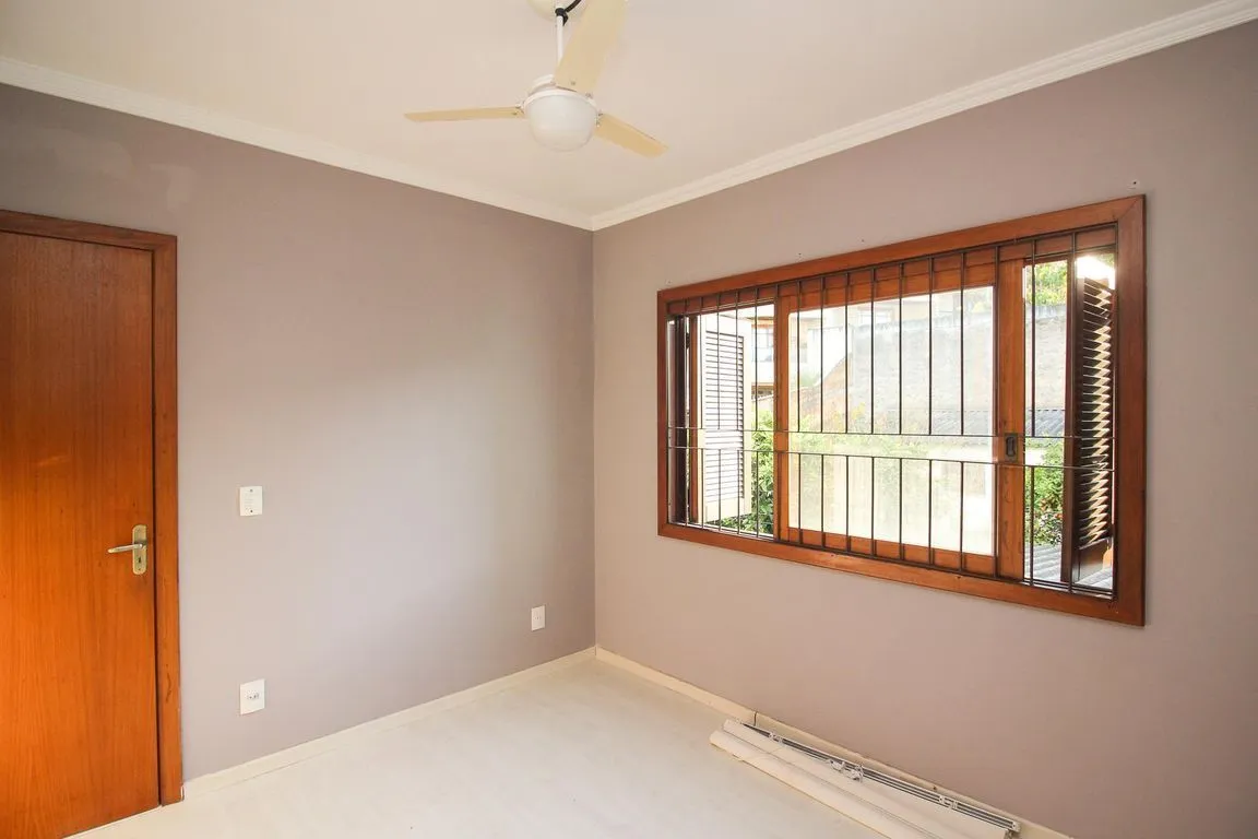 Imagem Apartamento de 2 dormitórios, 1 suíte, closet e 2 vagas de garagem .