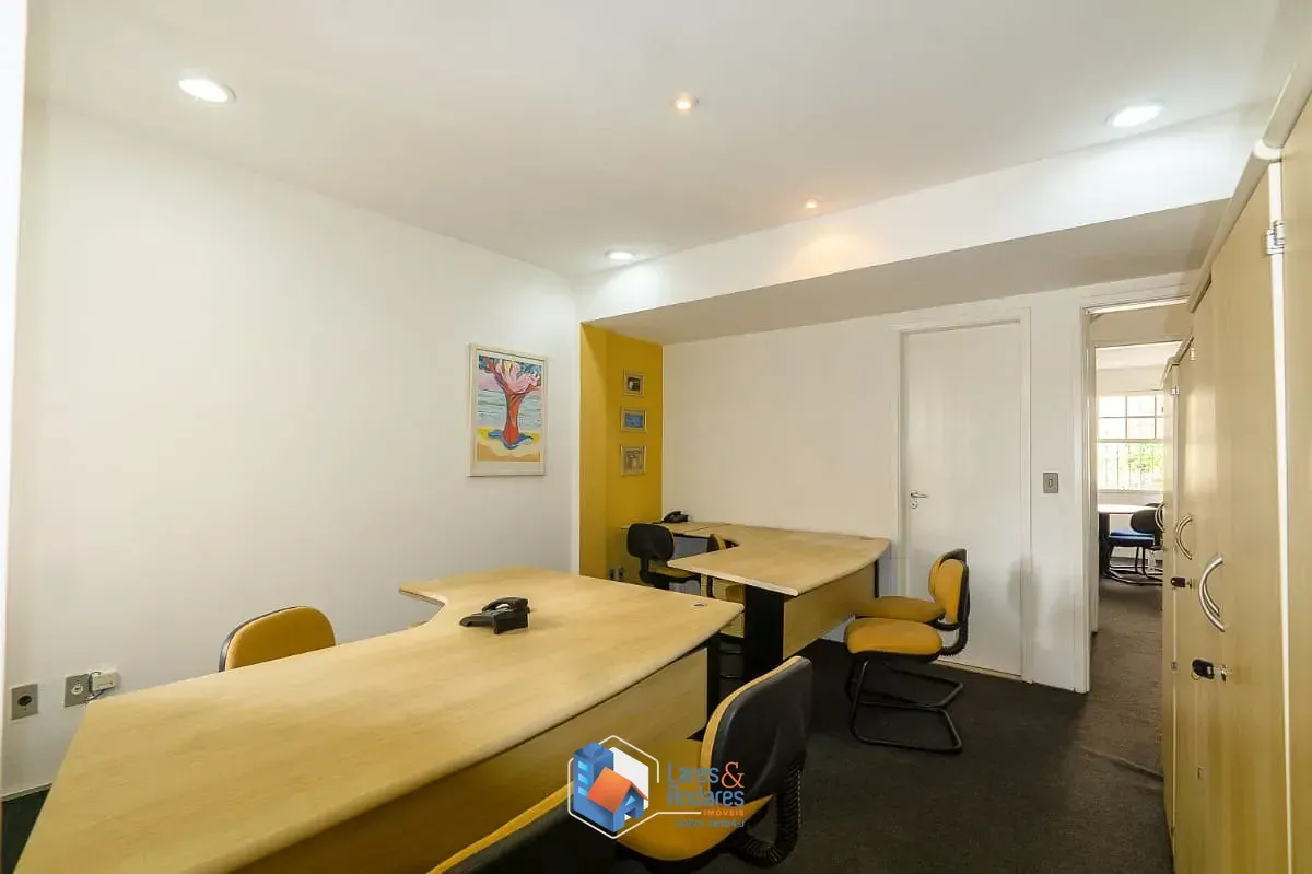 Imagem Casa comercial para venda em Saúde, 383m²