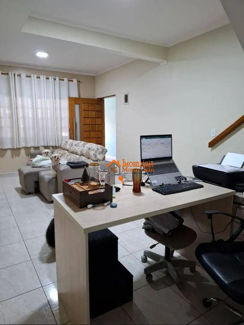 Imagem Sobrado com 3 dormitórios à venda, 210 m² por R$ 795.000,00 - Jardim Adriana - Guarulhos/SP