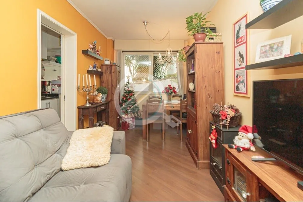 Imagem Ótima oportunidade para investir em um apartamento no Menino Deus, Porto Alegre! À venda por um pr...