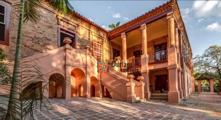 Imagem Fazenda com 6 dormitórios à venda, 1310000 m² - Centro - Morungaba/SP