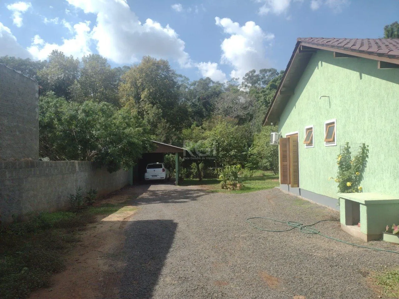 Imagem Sítio 2 dormitórios, 1 suíte, vaga garagem, Bairro Sítio Ipiranga