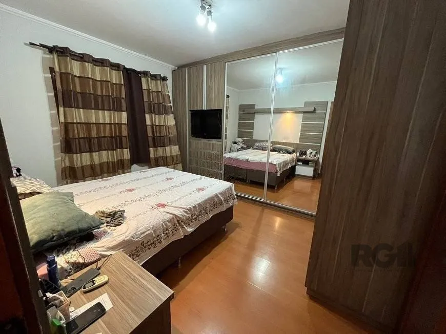 Imagem Casa de 200m², bairro Rubem Berta
