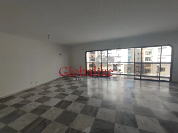 Imagem Apartamento à venda com 4 dormitórios e 2 vagas no bairro do Gonzaga em Santos R$ 1.300.000,00
