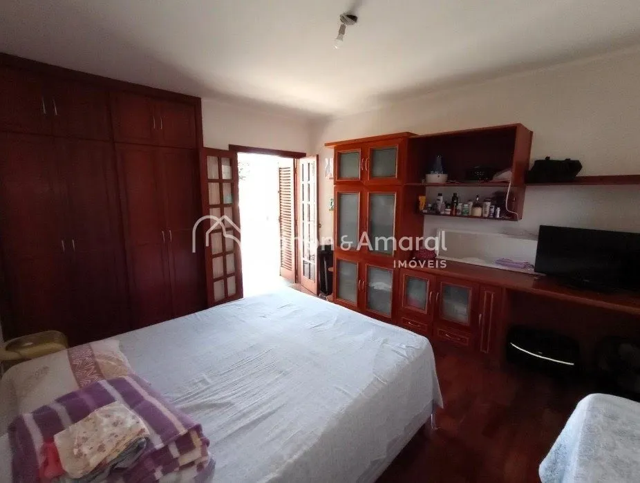Imagem Casa com 4 Quartos e 6 banheiros à Venda, 288 m² por R$ 1.090.000