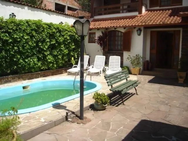 Imagem Casa para Venda - 144m², 3 dormitórios, sendo 2 suites, 4 vagas - São João