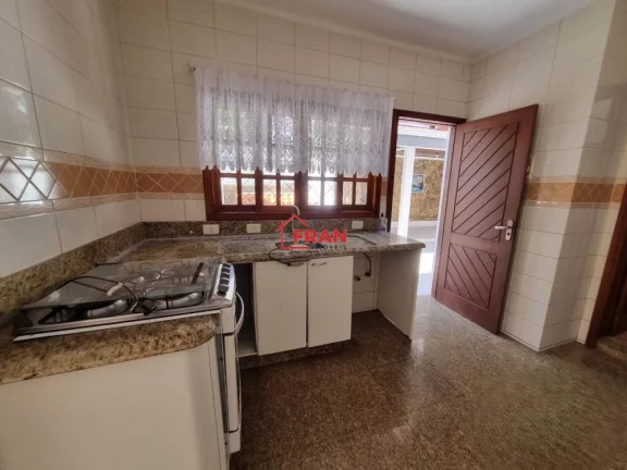 Imagem Belíssima Casa Alto Padrão em Condomínio fechado no Córrego