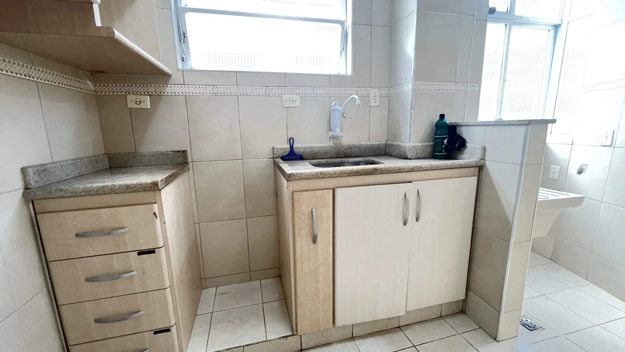 Imagem Apartamento com 1 Quarto à Venda ou Locação, 48 m² em Gonzaga - Santos