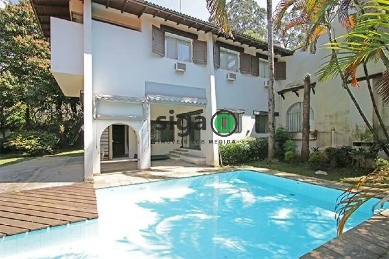 Imagem Casa á Venda no Jardim Marajoara - 450m², 3 quartos, 6 vagas