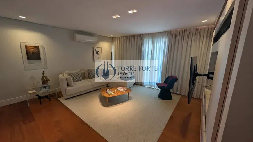 Imagem Belíssimo apartamento 187 m² 4 dormitórios sendo 1 suíte 2 vagas Campo Belo