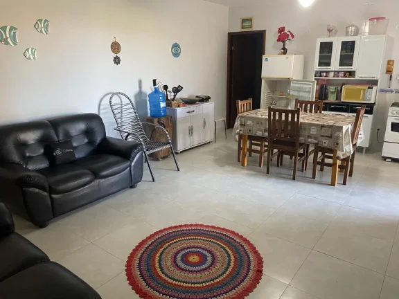 Imagem Casa para Venda em Itanhaém, Jardim Regina, 2 dormitórios, 1 suíte, 2 banheiros, 2 vagas