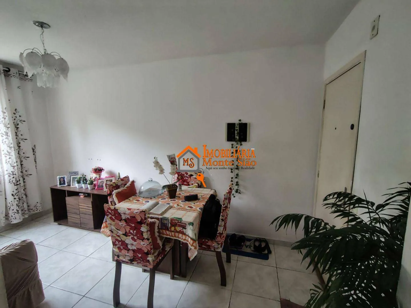 Imagem Apartamento com 2 dormitórios à venda, 49 m² por R$ 192.000,00 - Jardim Nova Cidade - Guarulhos/SP