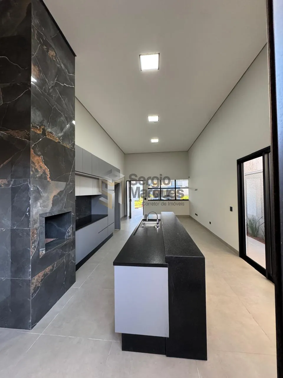 Imagem Casa 240m Umuarama-PR 426