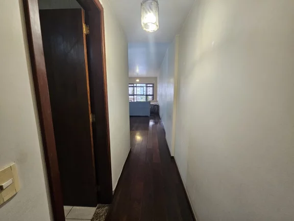 Imagem Apartamento de 3 quartos (sendo 1 suite com varanda e 1 quarto revertido) em Agriões, Teresópolis RJ