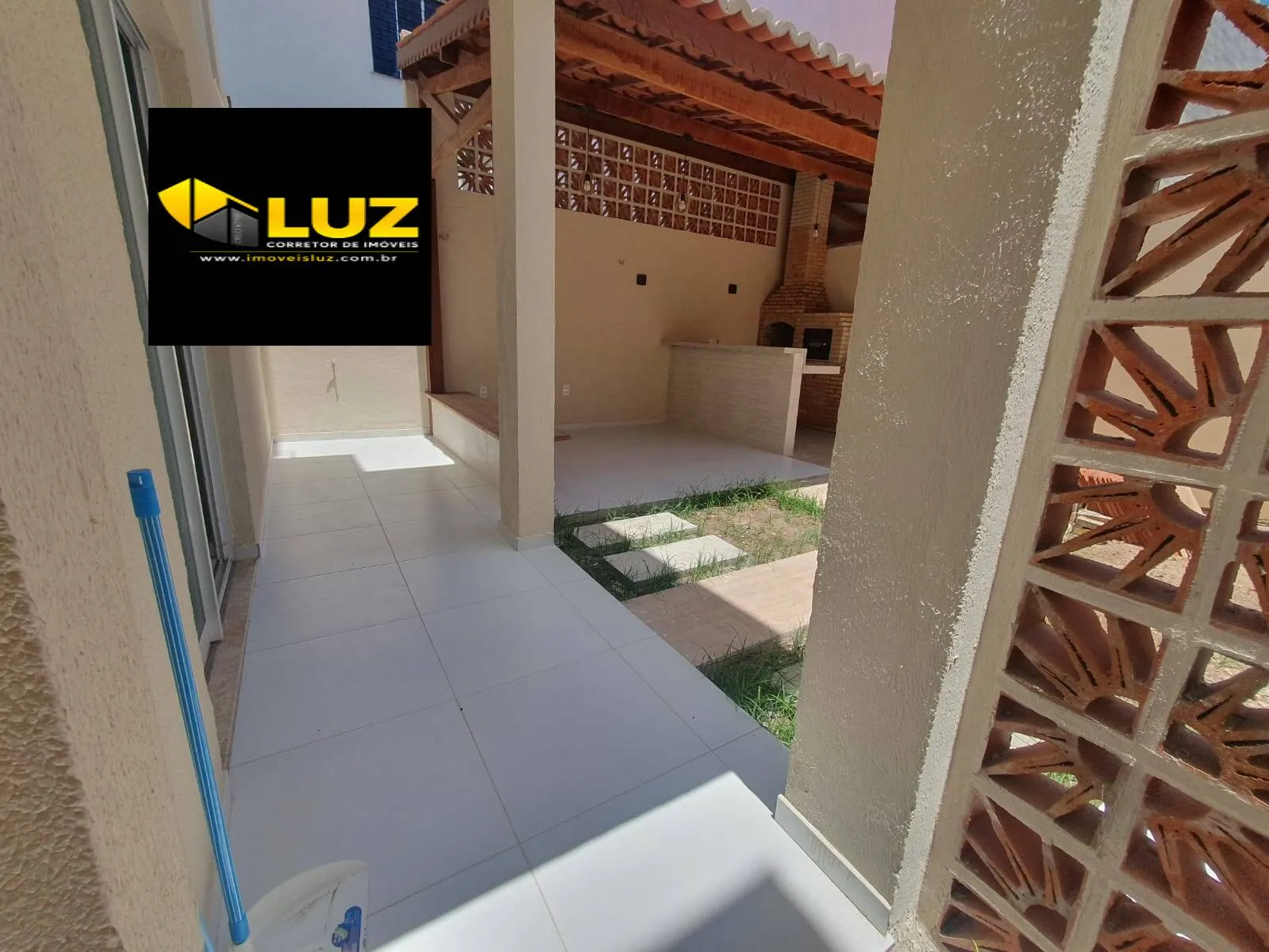 Imagem Casa Duplex com Fino Acabamento na Cajazeiras!