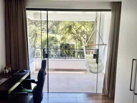 Imagem Casa para Venda em Teresópolis, Fazenda Suiça, 3 dormitórios, 3 suítes, 3 banheiros, 2 vagas