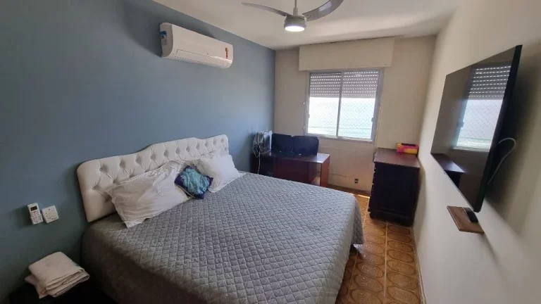 Imagem Apartamento com 3 dormitórios à venda, 140 m² por R$ 850.000,00 - Pitangueiras - Guarujá/SP