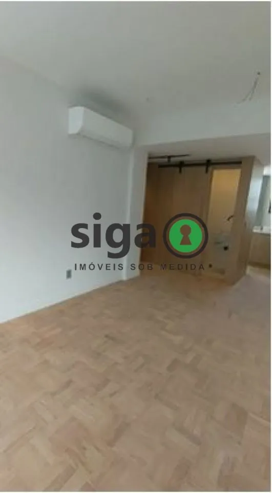 Imagem Apartamento reformado para venda em Vila Nova Conceição - 3 quartos (3 suítes), 1 vaga