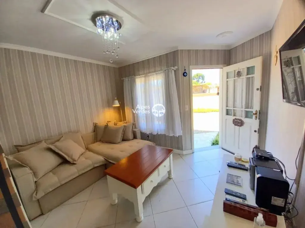Imagem Vende-se Casa geminada em Canela, Centro, com 2 quartos.