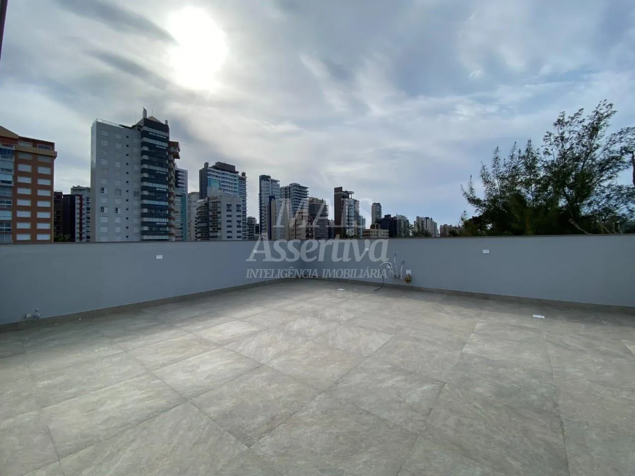 Imagem Apartamento 03 dormitórios Beira Mar Torres