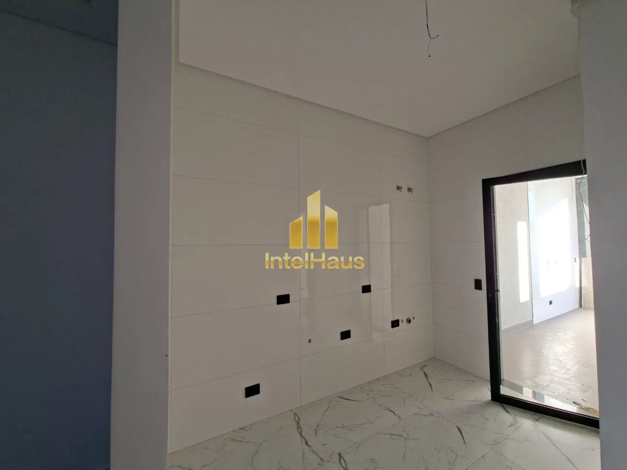 Imagem Apresentamos esta belíssima casa térrea no bairro Cachoeira, em Araucária, em localização estra...
