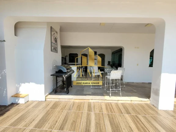 Imagem casa térrea, 1400 m2 terreno, construção 500 m2, 04 St, Piscina, Quadra