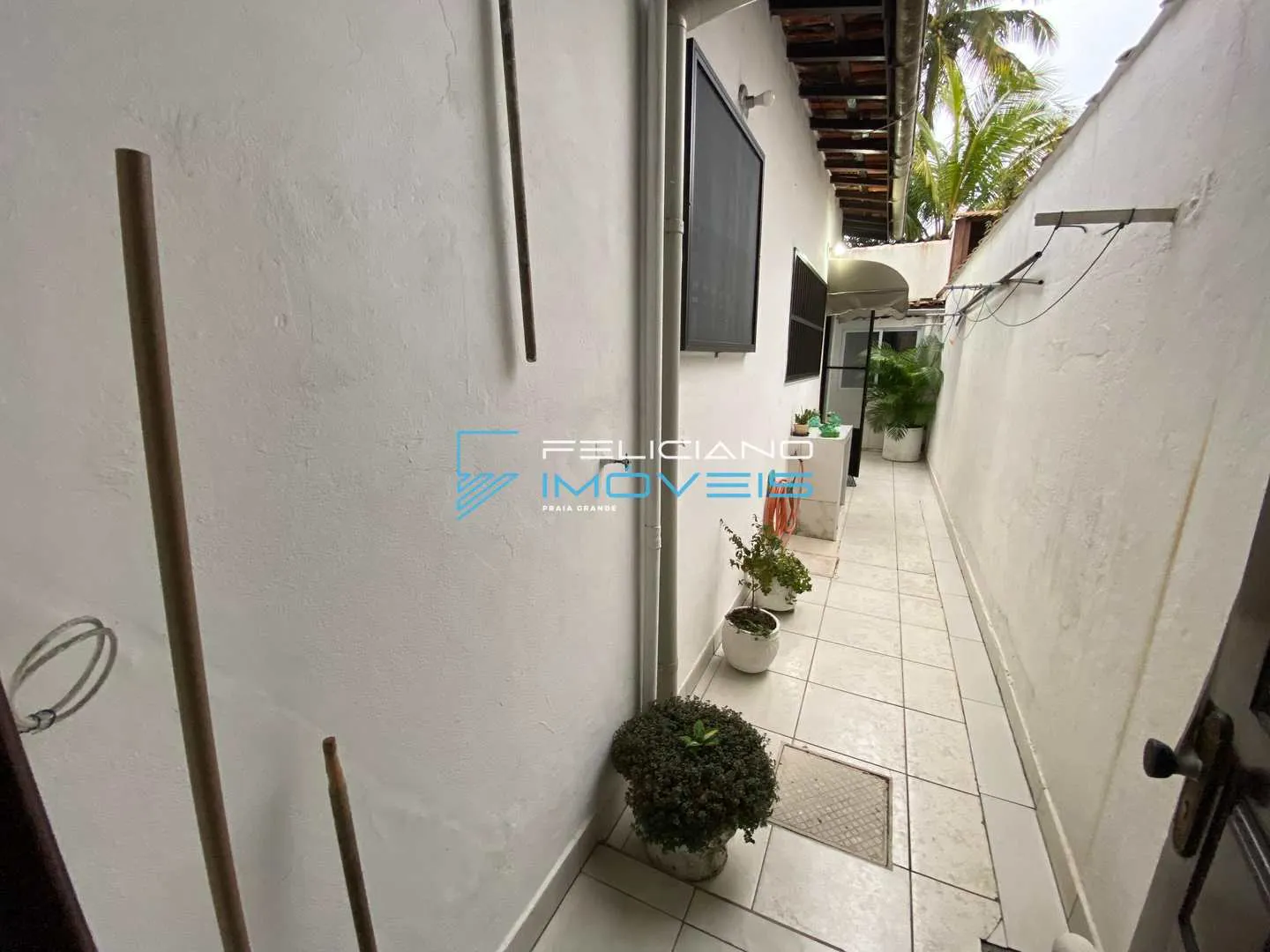 Imagem Casa com 2 quartos, Boqueirão, Praia Grande - R$ 650 mil, Cod: 6529